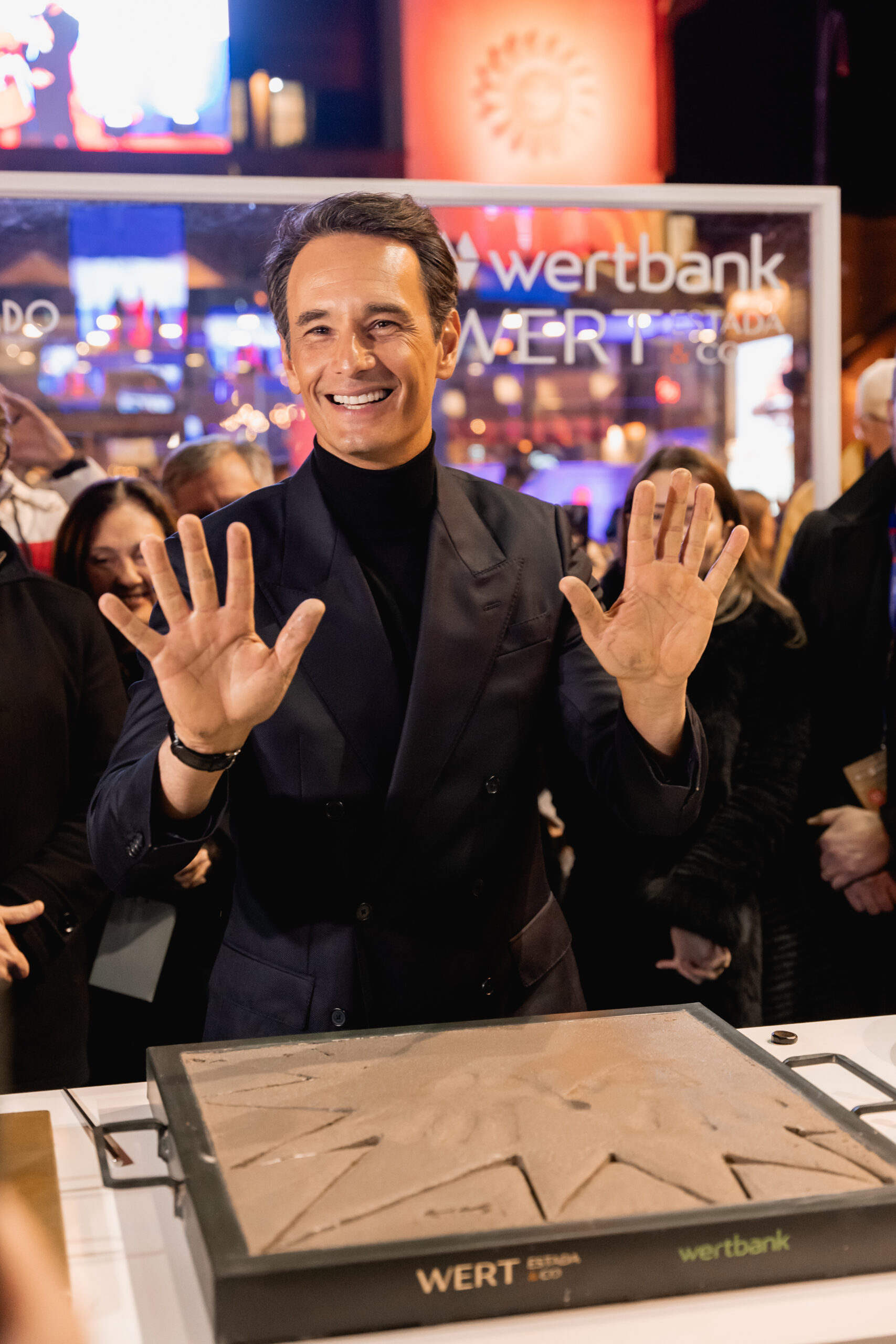 A Calçada da Fama e as personalidades que marcaram o Festival de Cinema de Gramado